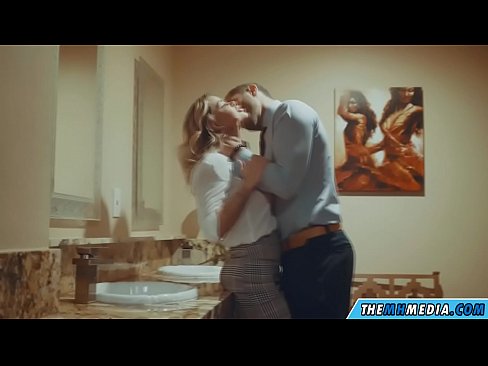 ❤️ Quando uma loira peituda o seduz em um banheiro público ☑ Porno vídeo em porno pt-br.fullsexmovs.ru